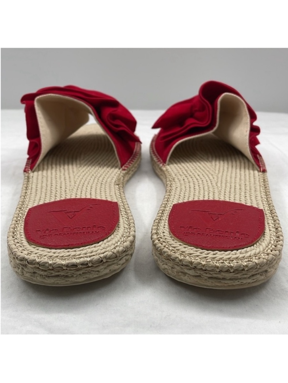 NEW! Vie Benie Red Velvet Ruffle Slide Sandals. EU 40. - Picture 6 of 7